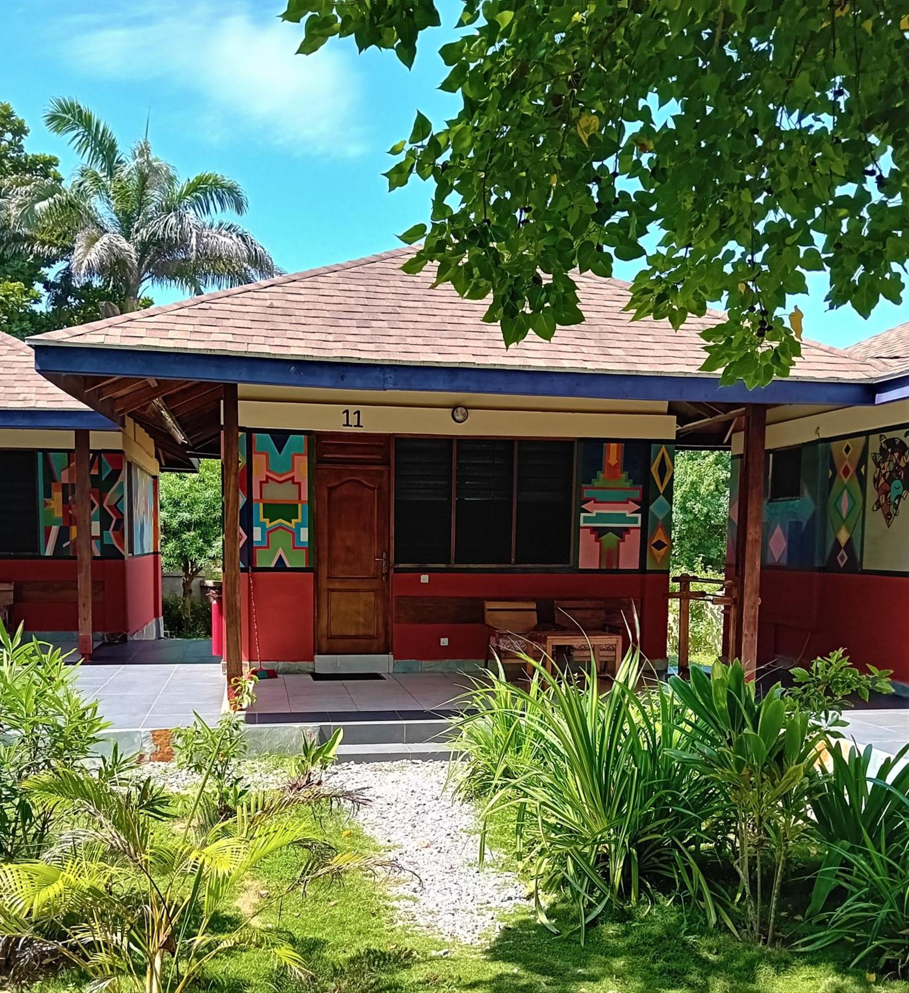 Ko-Sa Beach Resort Ltd Ampeni Exterior foto