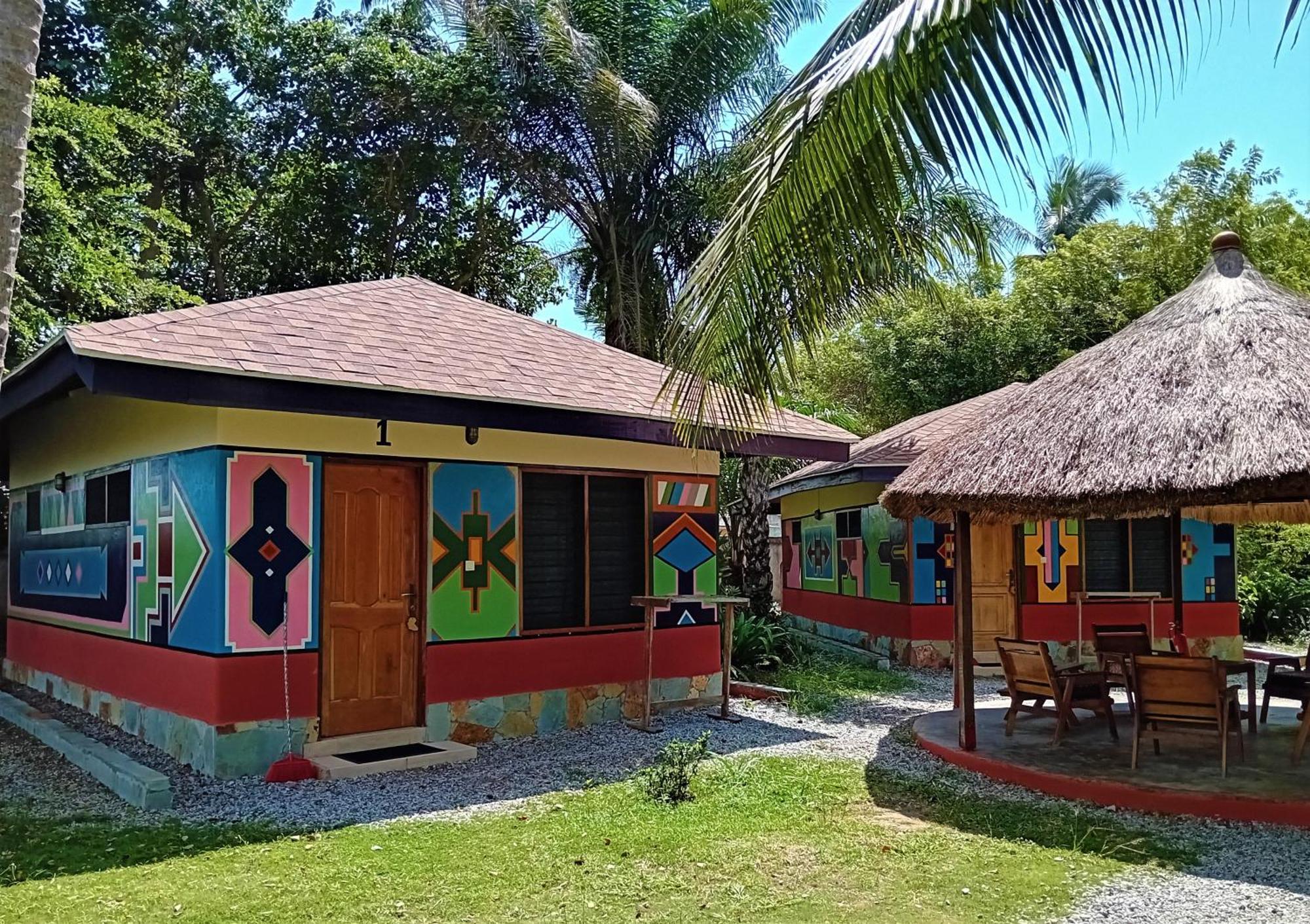 Ko-Sa Beach Resort Ltd Ampeni Exterior foto